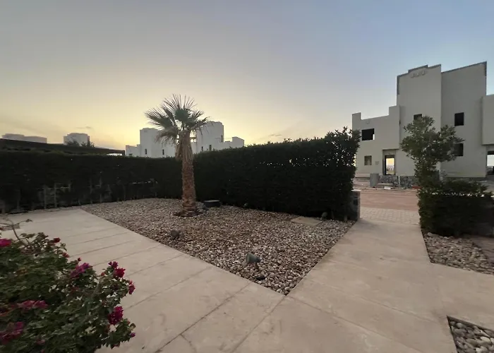 Luxury 4br Cyan • Private Pool Villa Hurghada